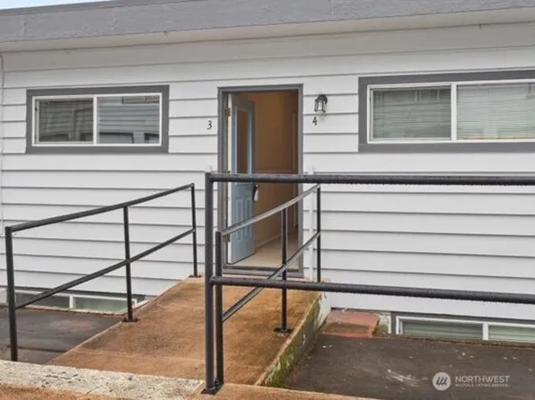 2102 NW Kelly Drive #3, Vancouver, WA 98665