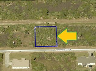 569 Fountain St SW, Palm Bay, FL 32908