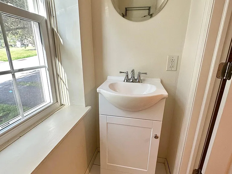 427 Ten Point Ln — Photo 10