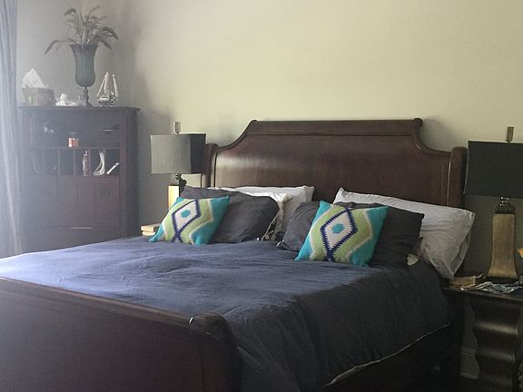 2nd image of 4104 Woodside Dr