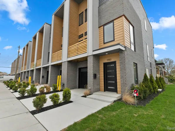 1547 Pallister, Detroit, MI 48206