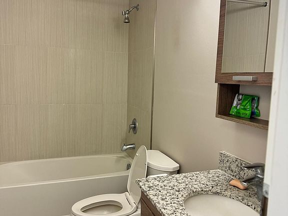 4th image of 280 Lester St #507