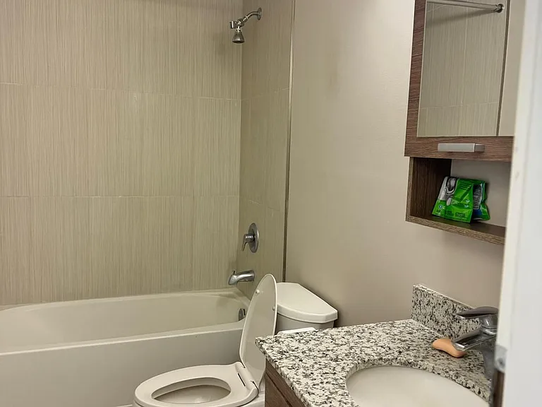 280 Lester St #507 — Photo 4