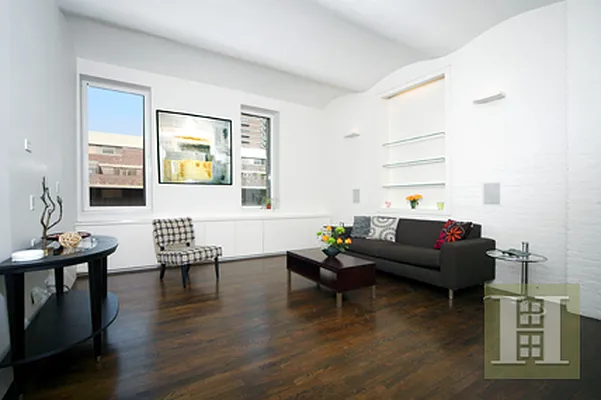 Rented by Halstead Real Estate | media 15