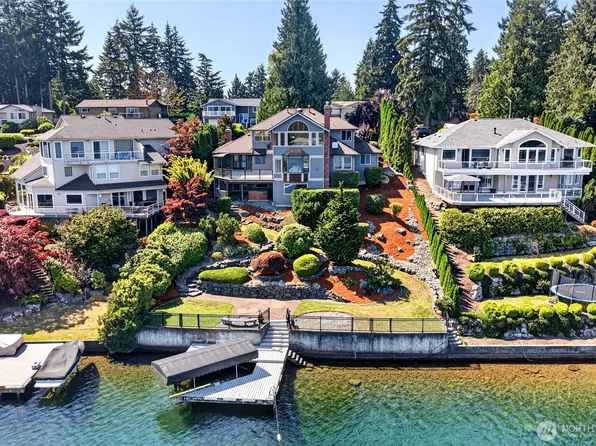 2821 211th Avenue East, Lake Tapps, WA 98391