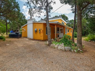 15 Peacock Ln, Tijeras, NM, 87059