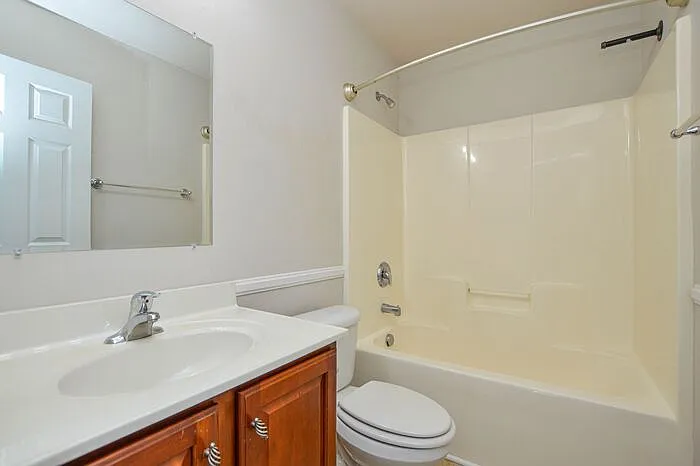 1008 Millbank Dr — Photo 12