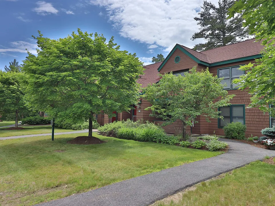 152 Deer Park Dr #105