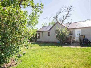 107 W Oak St, New Underwood, SD 57761