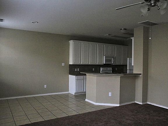 4th image of 12411 Oriole Lake Way