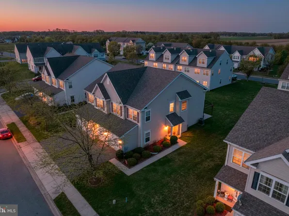 42 Dilworthtown Dr, Smyrna, DE 19977