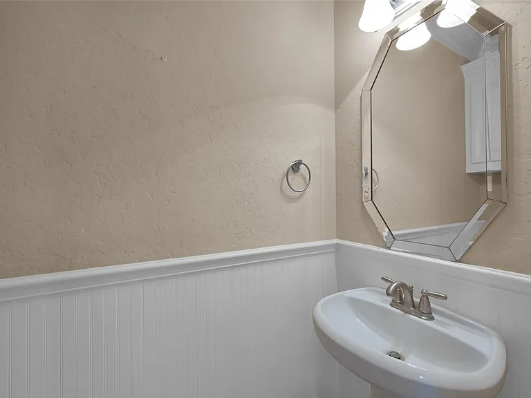 19841 S Plantation Estates Dr — Photo 22
