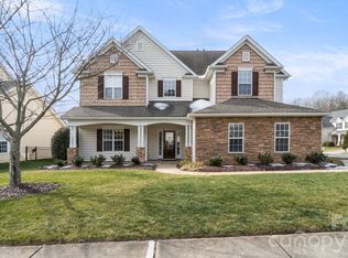 12304 McAllister Park Dr, Charlotte, NC 28277