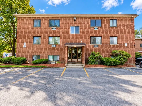 12 Kendall Ave APT 17, Framingham, MA 01702