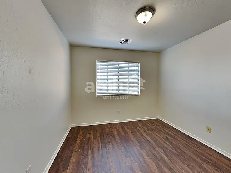 11019 E Arbor Ave — Photo 16