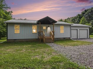 2534 Geneva School Rd SE, Bremen, OH 43107