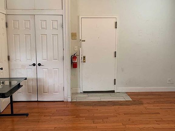 4th image of 371-375 Anderson Ave #7