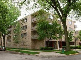 224 N Kenilworth Ave APT 2A, Oak Park, IL 60302