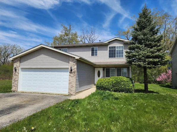 2940 Country Club Ave, Waukegan, IL 60085