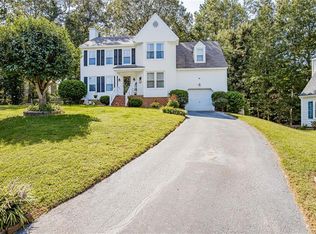 8215 Perryville Ct, Mechanicsville, VA 23111