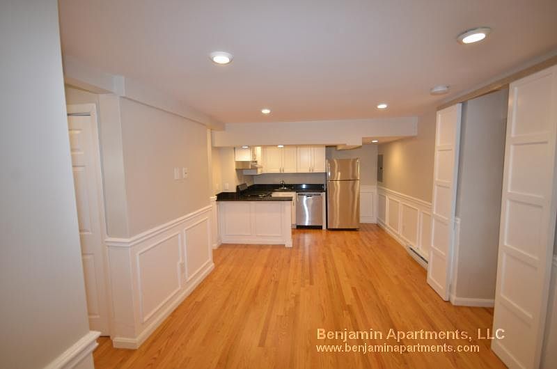 1st image of 3 Englewood Ave #3GW