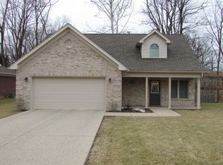 8502 Saurel Dr, Louisville, KY