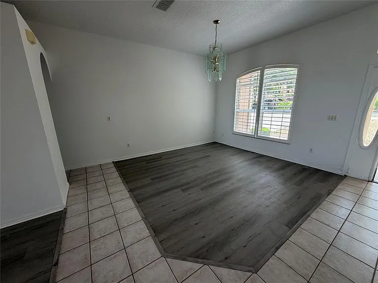 7841 Belvoir Dr — Photo 3