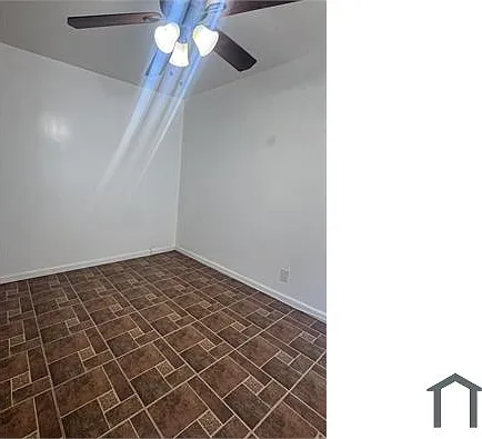 543 Evergreen St #1 — Photo 14