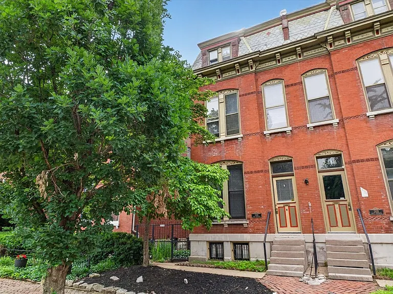 2416 S 13th St — Photo 22