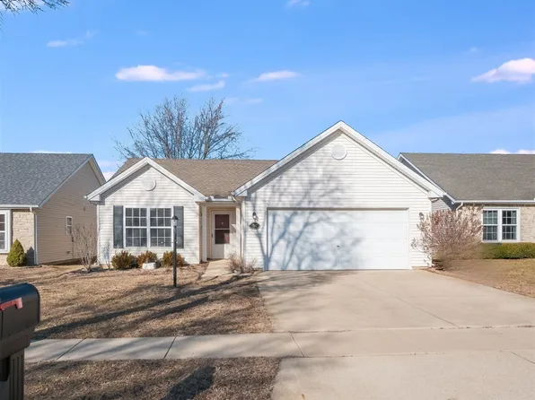 702 Bardeen Ln, Champaign, IL 61822