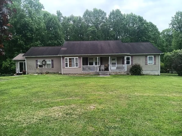 4098 Mount View Rd, Jumping Branch, WV 25969