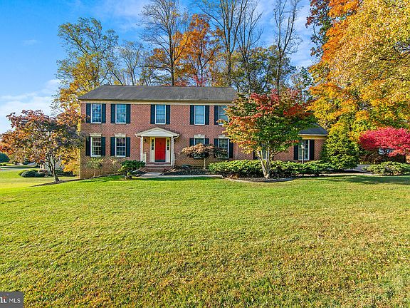 2nd image of 1005 Milchling Dr