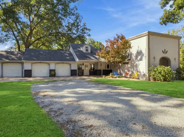 61250 E 276th Rd, Grove, OK 74344
