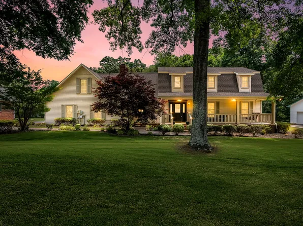 109 Safley Ct, Tullahoma, TN 37388