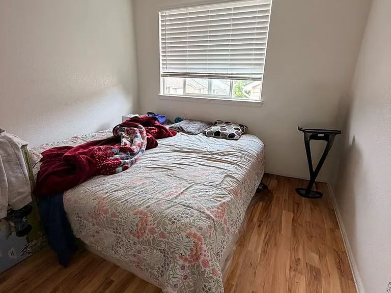 1295 S Zeno Cir #B — Photo 8