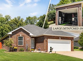 1028 Hendricks Ct, Clarksville, TN 37040
