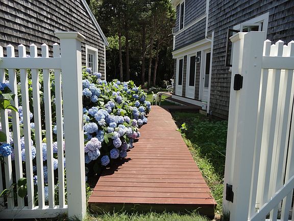 Side Entry to house and backyard