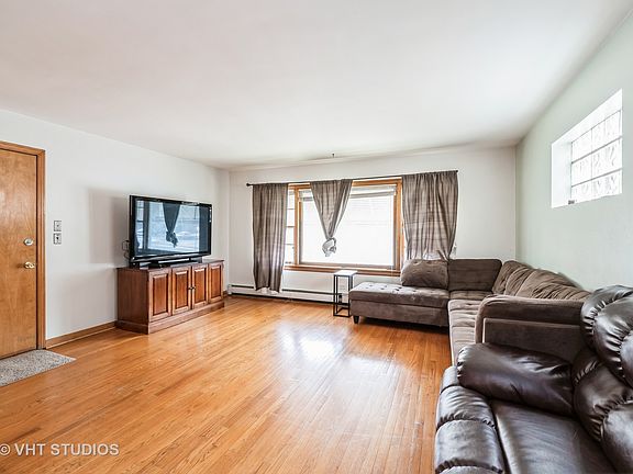 4th image of 3842 N Central Ave