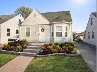 6108 Barrie St, Dearborn, MI 48126