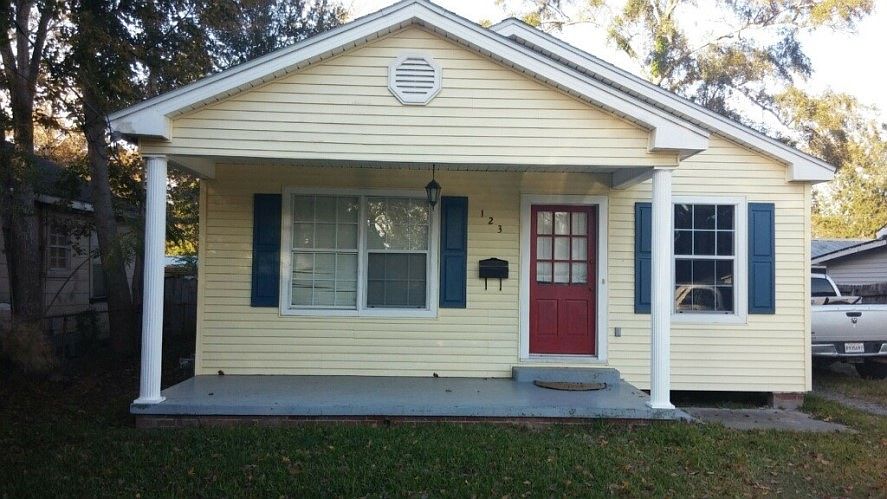 1st image of 123 Landry Dr