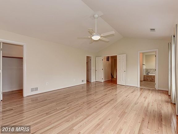 4th image of 7880 Kendrick Ct