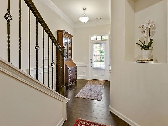 3rd image of 4235 Amber Glade Dr