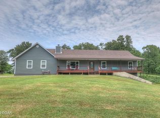 5305 Bison Rd, Joplin, MO 64804