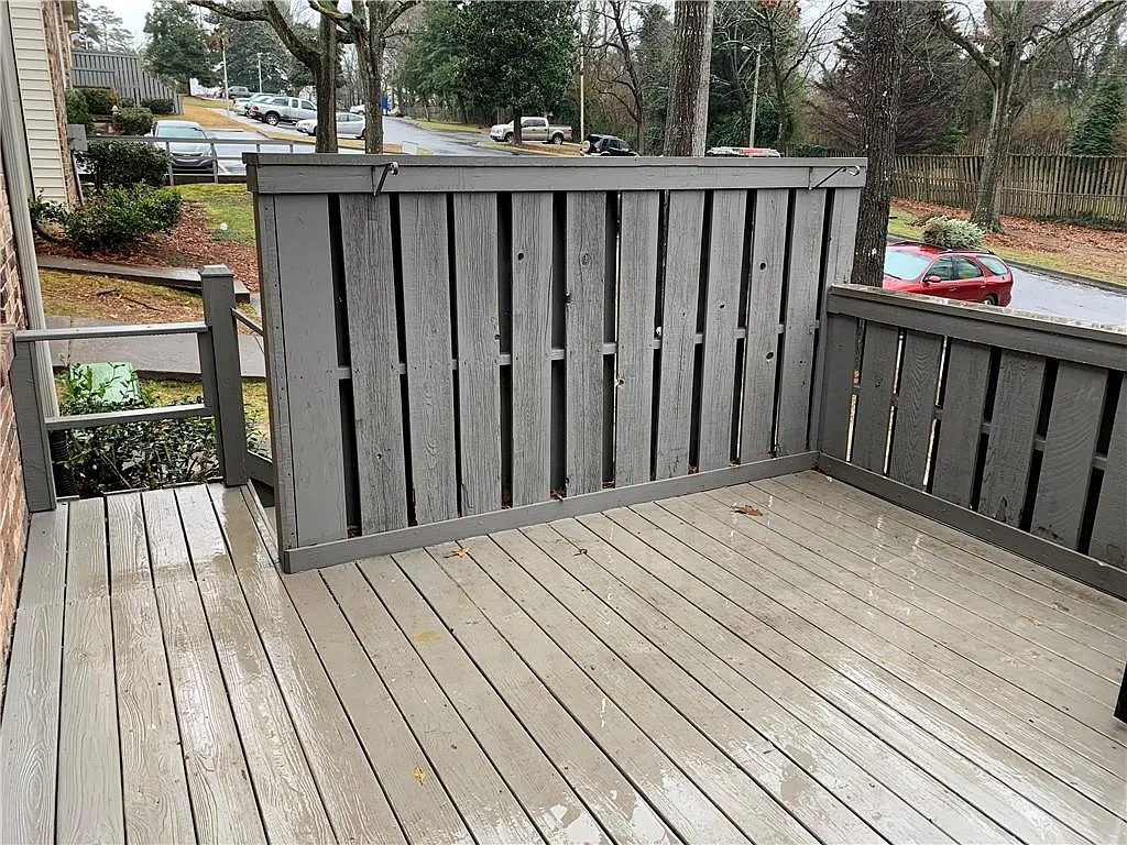3 bed, 1.5 bath, 1280 sqft, $1,650 — Photo 3