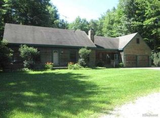 2985 Fruit St, Algonac, MI 48001