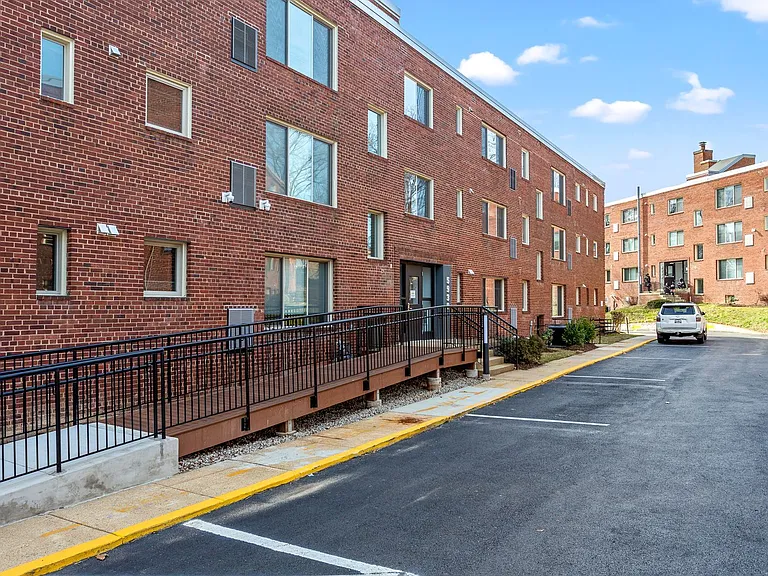 Welcome to The Doreen at 5910 14th St NW — Photo 31