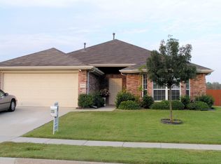 1603 Country Walk Ln, Wylie, TX 75098
