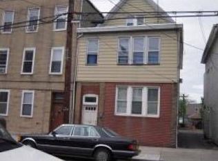 706 3rd Ave, Elizabeth, NJ 07202