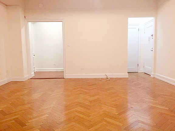 3rd image of 37 W 72nd St APT 5C