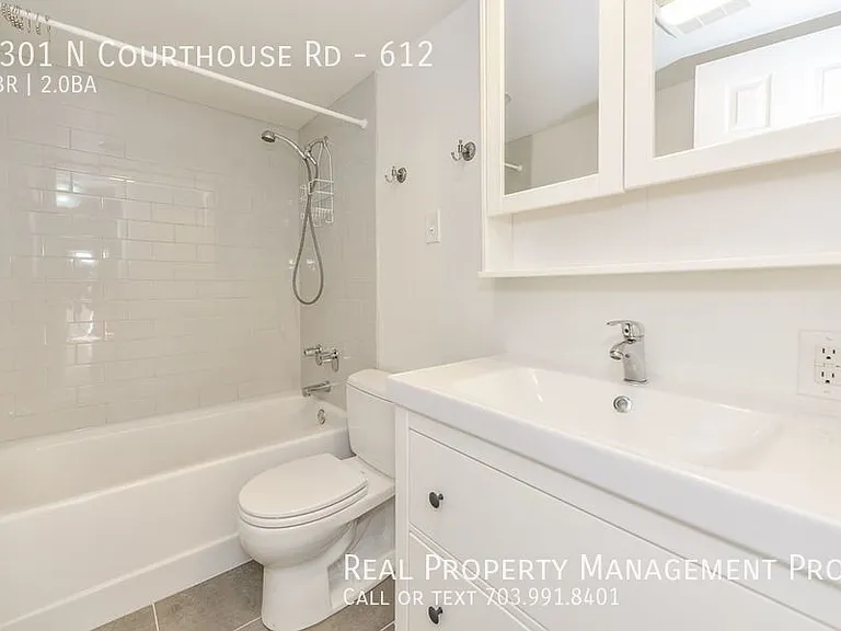 1301 N Courthouse Rd #612 — Photo 22